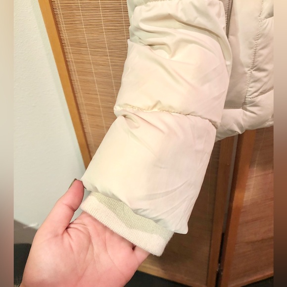 A&F Ultra Puffer - Medium Length in Cream - Picture 5 of 10